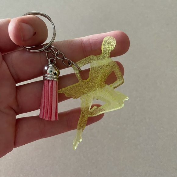 Handmade Ballerina Keychain - Picture 2 of 6